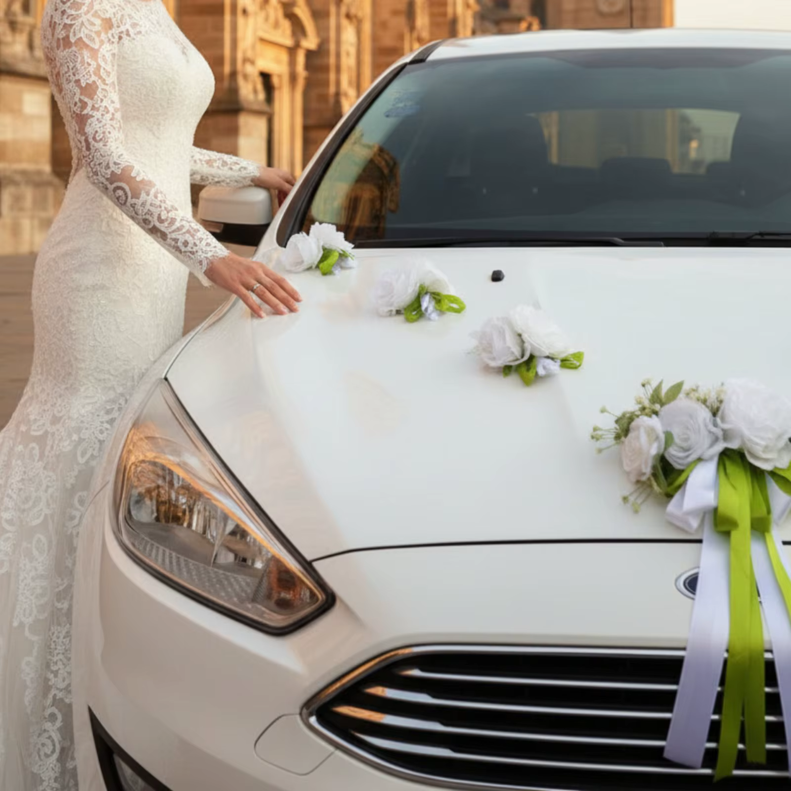 Set decoración coche boda – Flores para capó reutilizables sin dañar - imagen 5