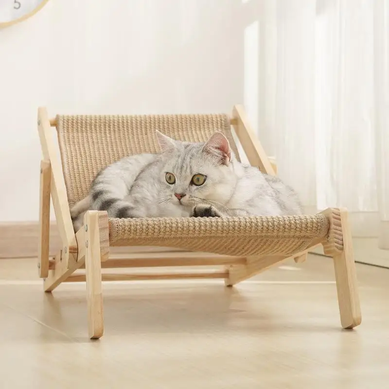 Silla cama elevada con marco de madera para gatos con rascador de Sisal, sillón plegable elevado para mascotas para gatos de interior para siesta y rascar - imagen 4