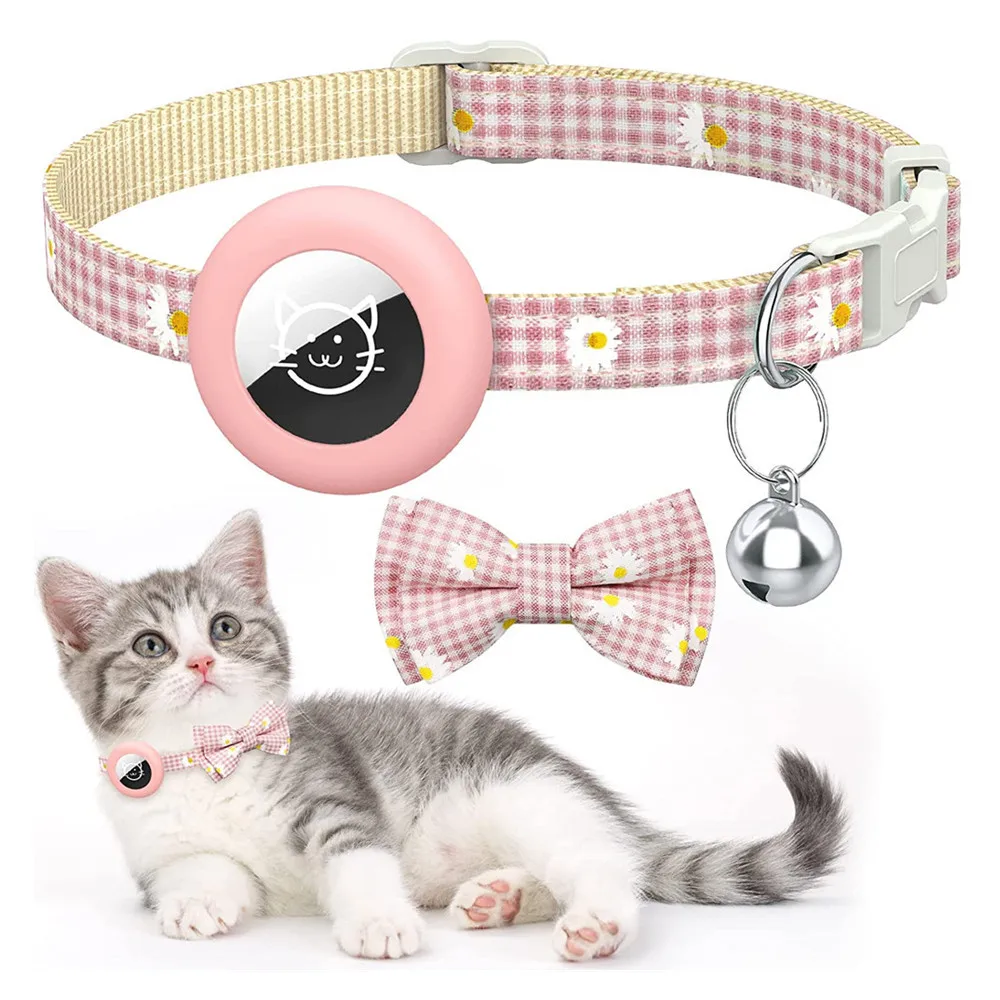Collar para gatos con AirTag – Estampado a cuadros, lazo y cascabel - imagen 3