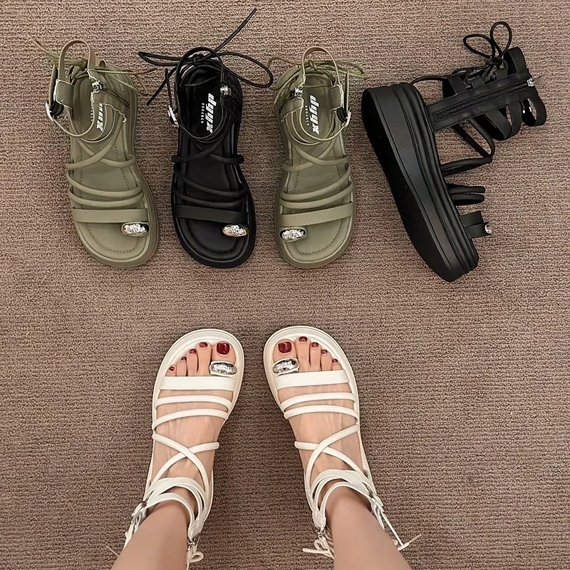 Zapatos de punta redonda para mujer, sandalias romanas de suela gruesa, botas frías huecas, novedad de 2024 - imagen 4