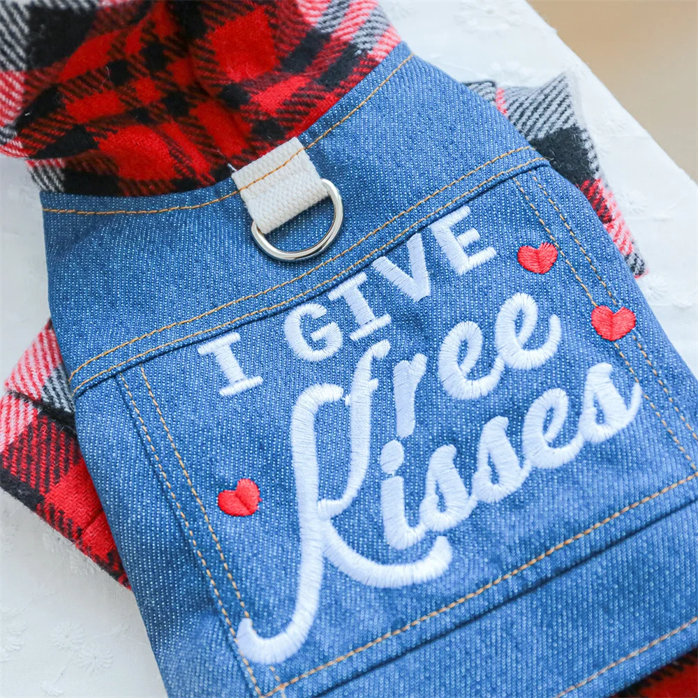 Otoño Invierno cachorro perro chaqueta vaquera sin mangas con anillo en D para perros pequeños estampado de letras a cuadros Sudadera con capucha para mascotas cierre de botón - imagen 5