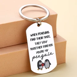 Llavero pingüino tierno – Regaloideal para parejas con mascota