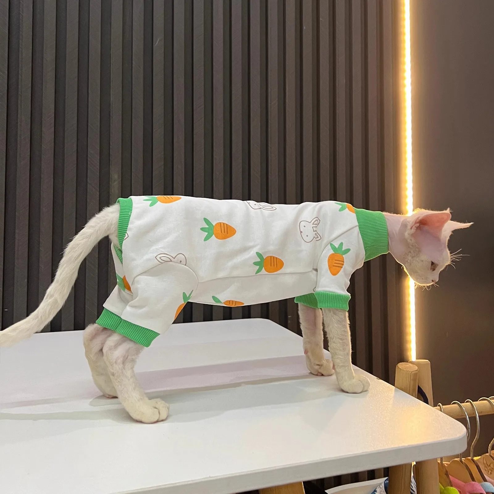 Primavera otoño ropa de gato para gatos estampado de cereza Sphynx mono de gato sin pelo cuello alto cobertura completa pijamas de gato gatito Onesies - imagen 4