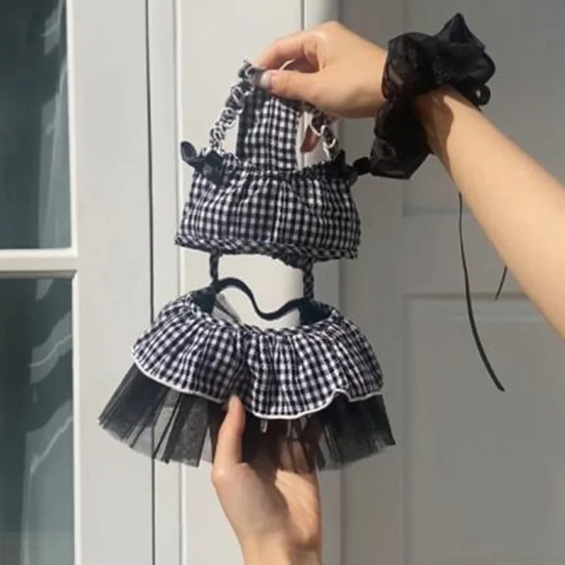 Vestido de tirantes a cuadros de primavera para mascotas, camiseta sin mangas dividida, ropa de primavera para perros y gatos, vestido a cuadros, ropa para cachorros - imagen 3