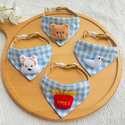 Set babero y traje a cuadros para gatos y perros pequeños