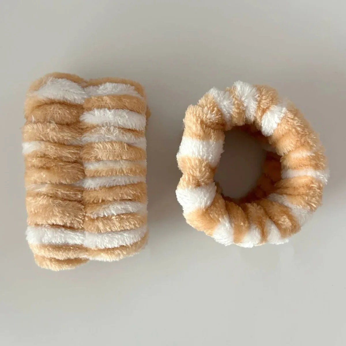 3 unids/set lindo gato oreja estampado de leopardo diadema de felpa para mujeres niñas Spa lavado de cara y maquillaje diadema correa de muñeca elástica - imagen 5