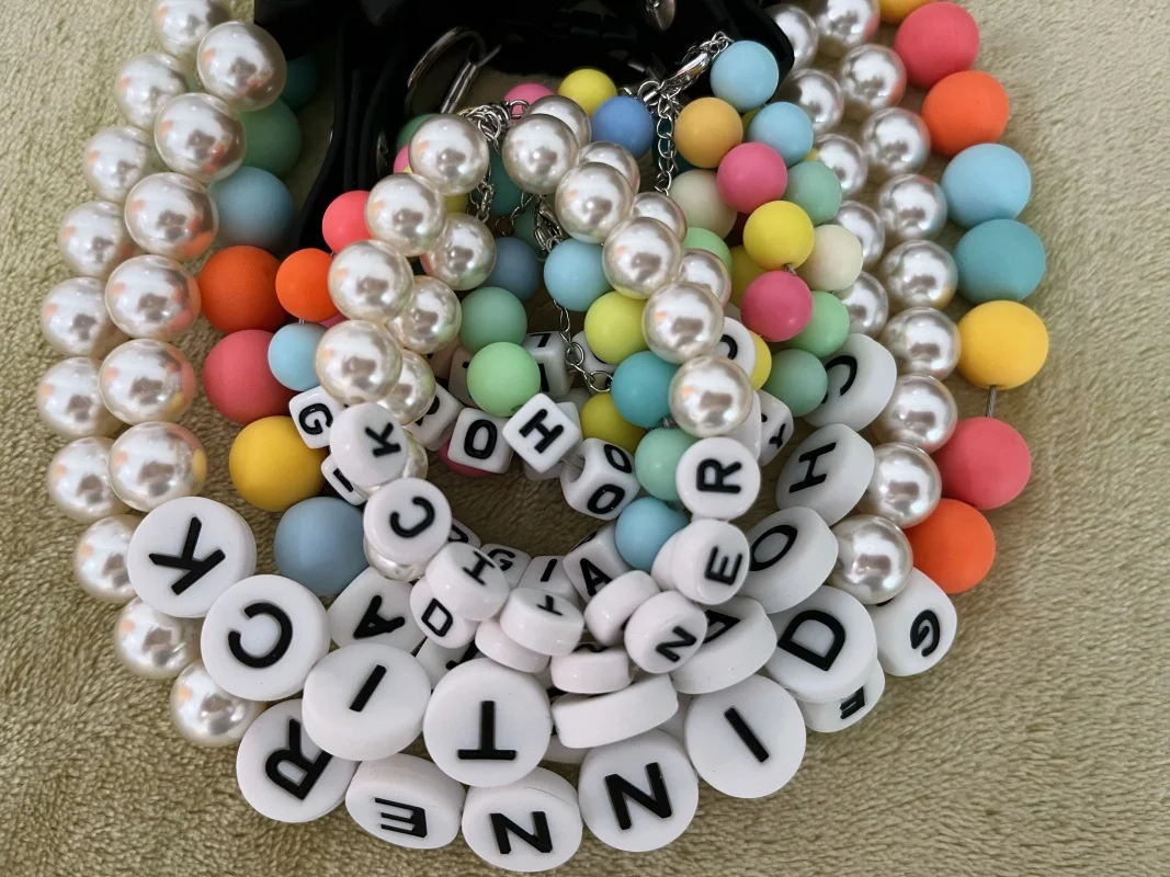 Collar con nombre de cuentas para mascotas con conjunto de pulsera de la amistad, pulsera personalizada de celebridades, Collar con nombre de perro personalizado, Collar con cuentas de perlas para perros - imagen 4