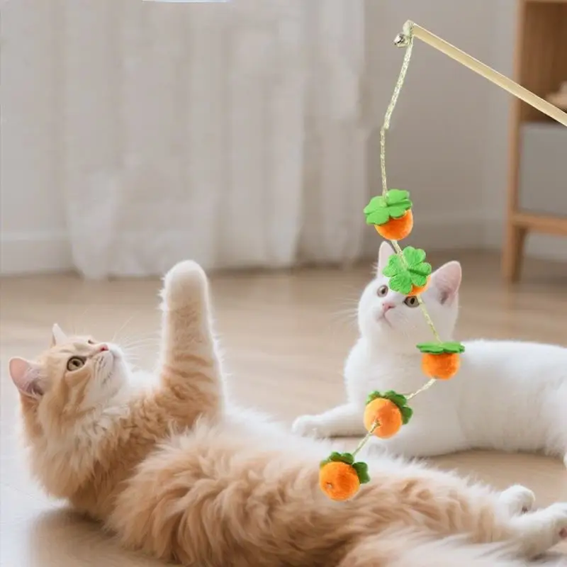 Juguete para gatos, varita rompecabezas de plumas para gatos, juguetes interactivos para gatos, oruga divertida, varilla colorida, varita rompecabezas de bolas de pelo de Navidad, suministros para mascotas - imagen 5