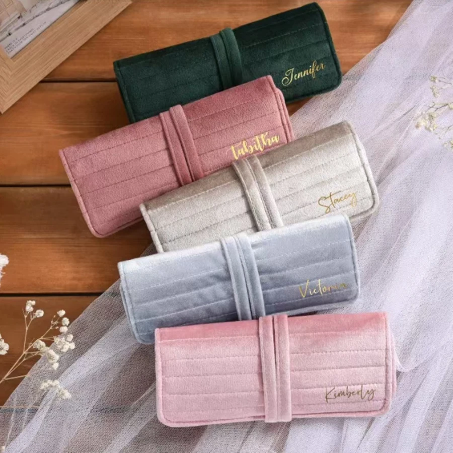 Bolsa organizadora enrollable de terciopelo para collares y accesorios de mascotas