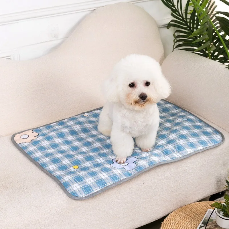 Esteras de aislamiento de orina para mascotas, almohadillas antideslizantes impermeables para cama, alfombrilla para dormir resistente al desgaste para gatos, suministros para cachorros y gatitos ​ - imagen 2