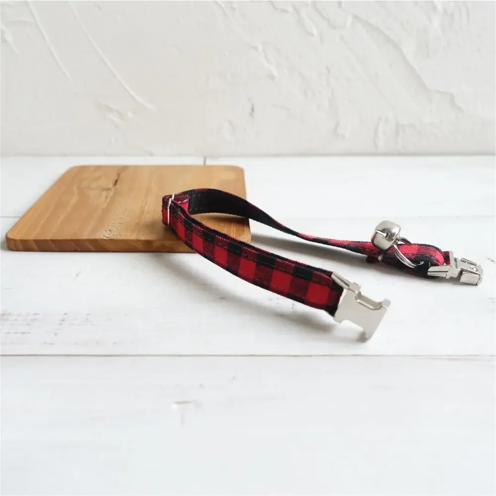 Collar de gato personalizado con grabado gratuito, correa para mascotas a juego, hebilla de Metal de contactos personalizados, Collar para mascotas a cuadros rojo y negro - imagen 3
