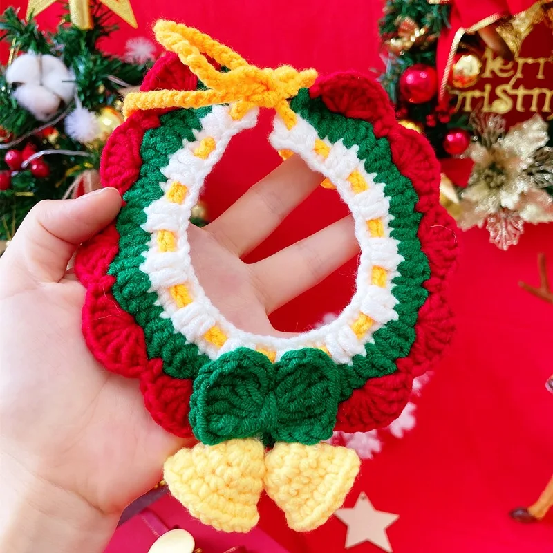 Collar de punto navideño para perros y gatos, Collar para mascotas, bufanda para gatos, accesorios para mascotas de Año Nuevo, Collar con campana de flores - imagen 2