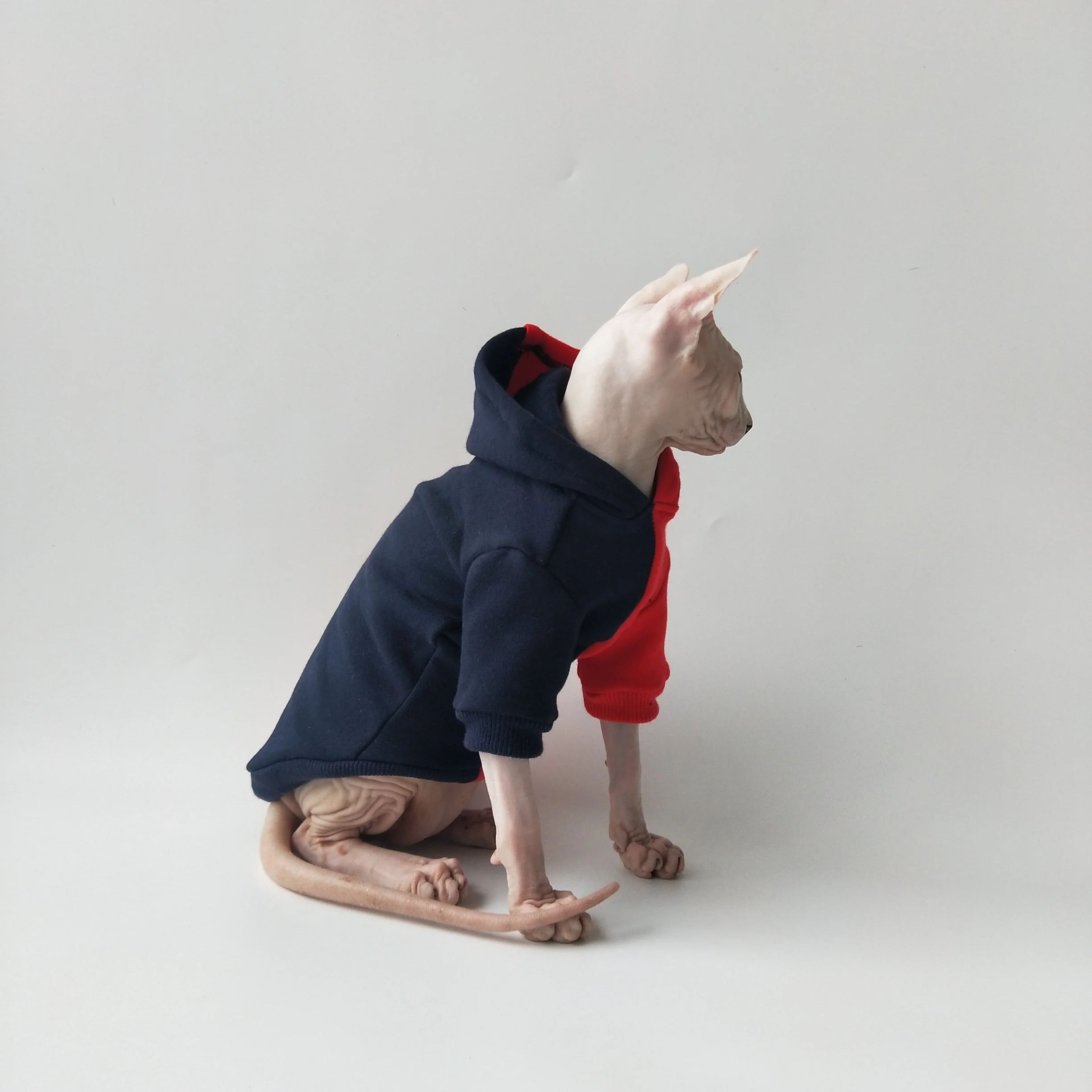 Sudadera con capucha para gatos Sphynx – Forro polar térmico rojo y negro - imagen 3