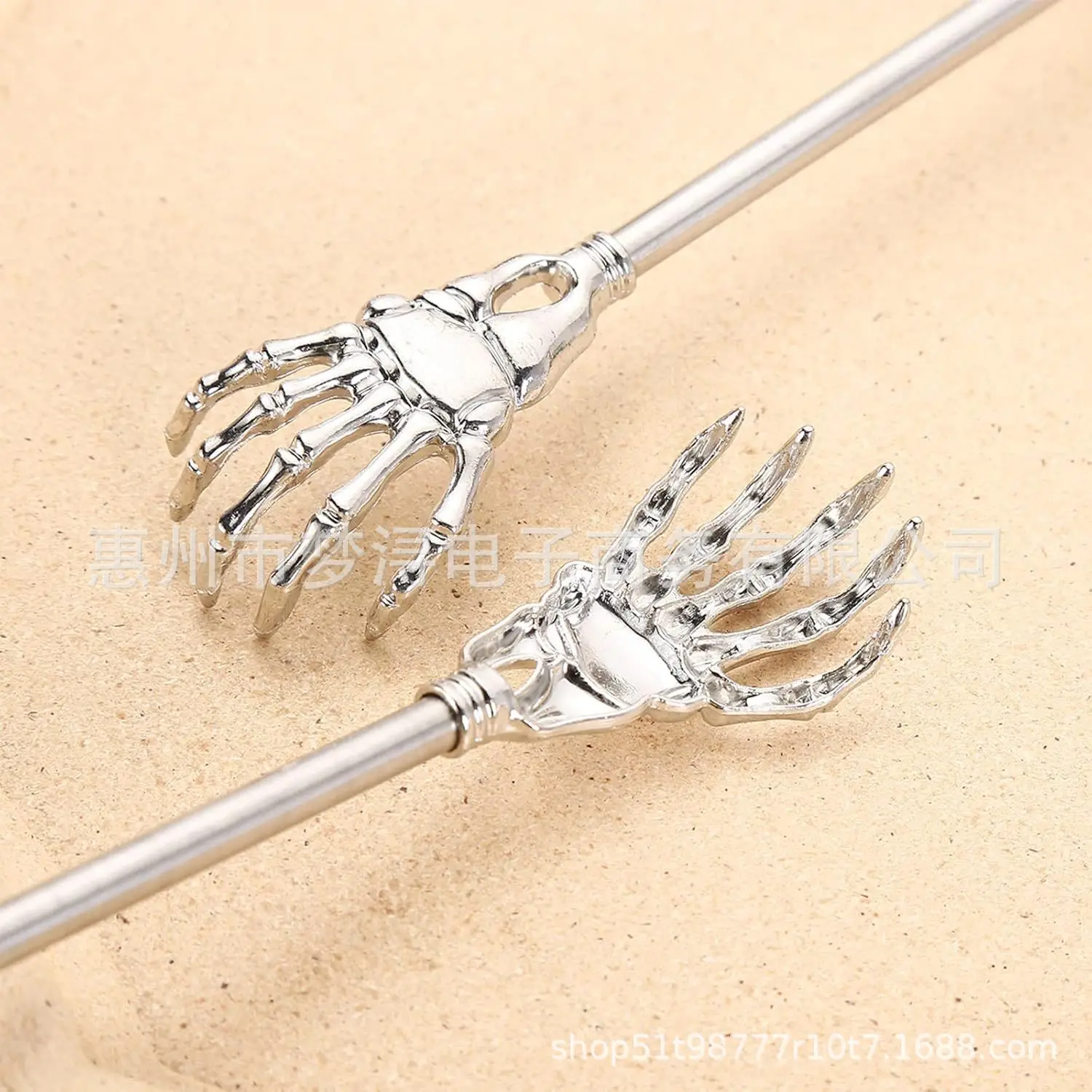 Rascador de espalda para perros y gatos, masajeador de manos con respaldo, rascadores de espalda telescópicos extensibles portátiles de Metal con asas de goma - imagen 2