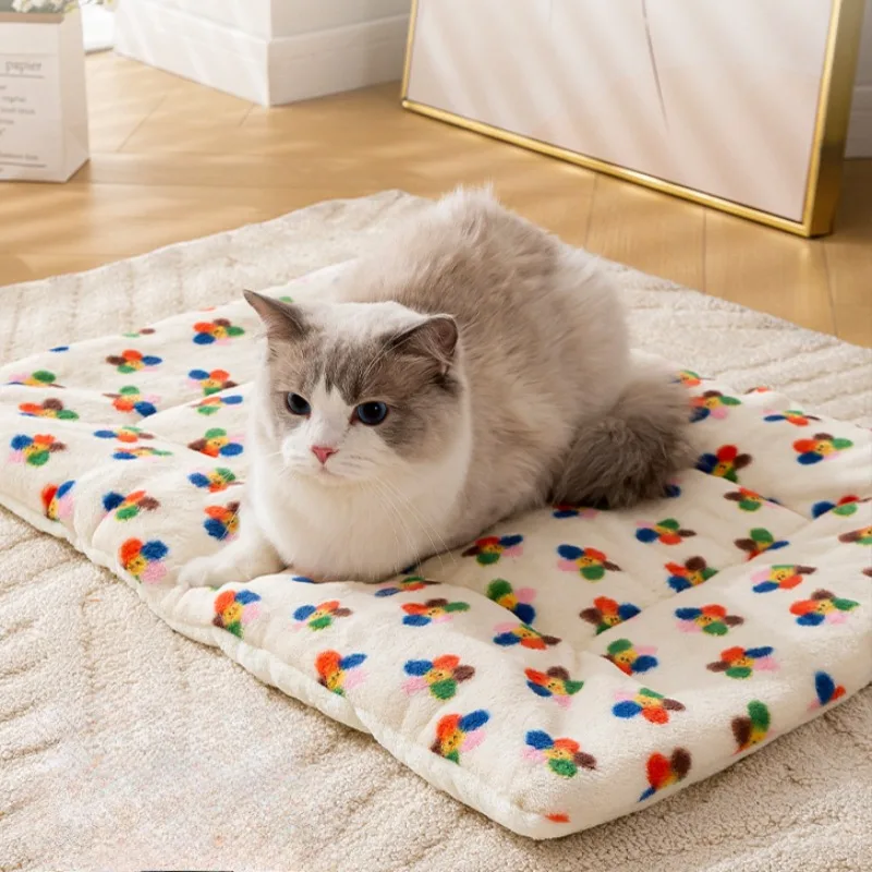 Esteras de cama cálidas de lana Coral para mascotas, almohadillas para dormir con estampado bonito para gatos, manta de nido suave para perros, cojín para gatitos para el hogar, suministros para cachorros - imagen 2