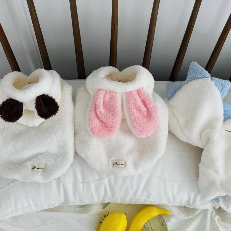 Ropa de alta calidad para otoño e invierno para mascotas, ropa cálida para gatos, abrigo con Orejas de conejo de peluche, suministros suaves y cálidos para mascotas, chaquetas para cachorros