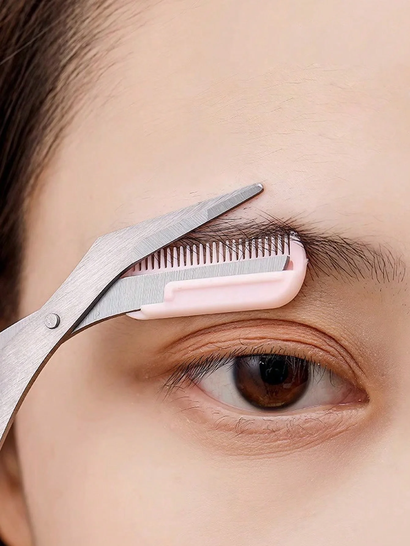 Afeitador plegable para cejas con recortador - uso facil seguro rapido - imagen 5