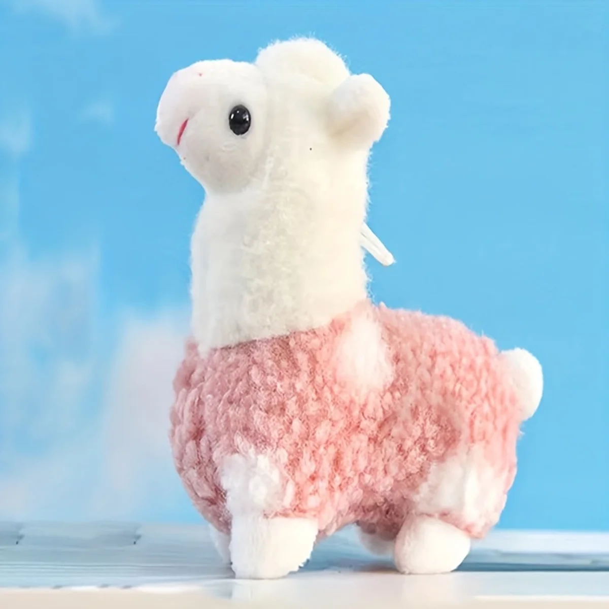 Juguete de peluche alpaca para gatos y perros - suave y duradero - imagen 5