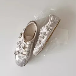 Botines de primavera bordados para perros pequeños – Comodidad y agarre