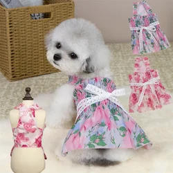 Vestido floral verano con capucha y tirantes para Chihuahua y Bichón