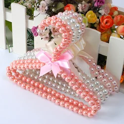 Colgante corazón con perlas para gato – Accesorio elegante y duradero
