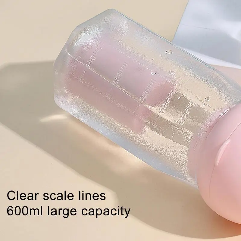 Dispensador de botellas de agua para perros, conveniente dispensador de agua para mascotas, mejorado, a prueba de fugas, ligero, portátil, 21 Oz - imagen 2