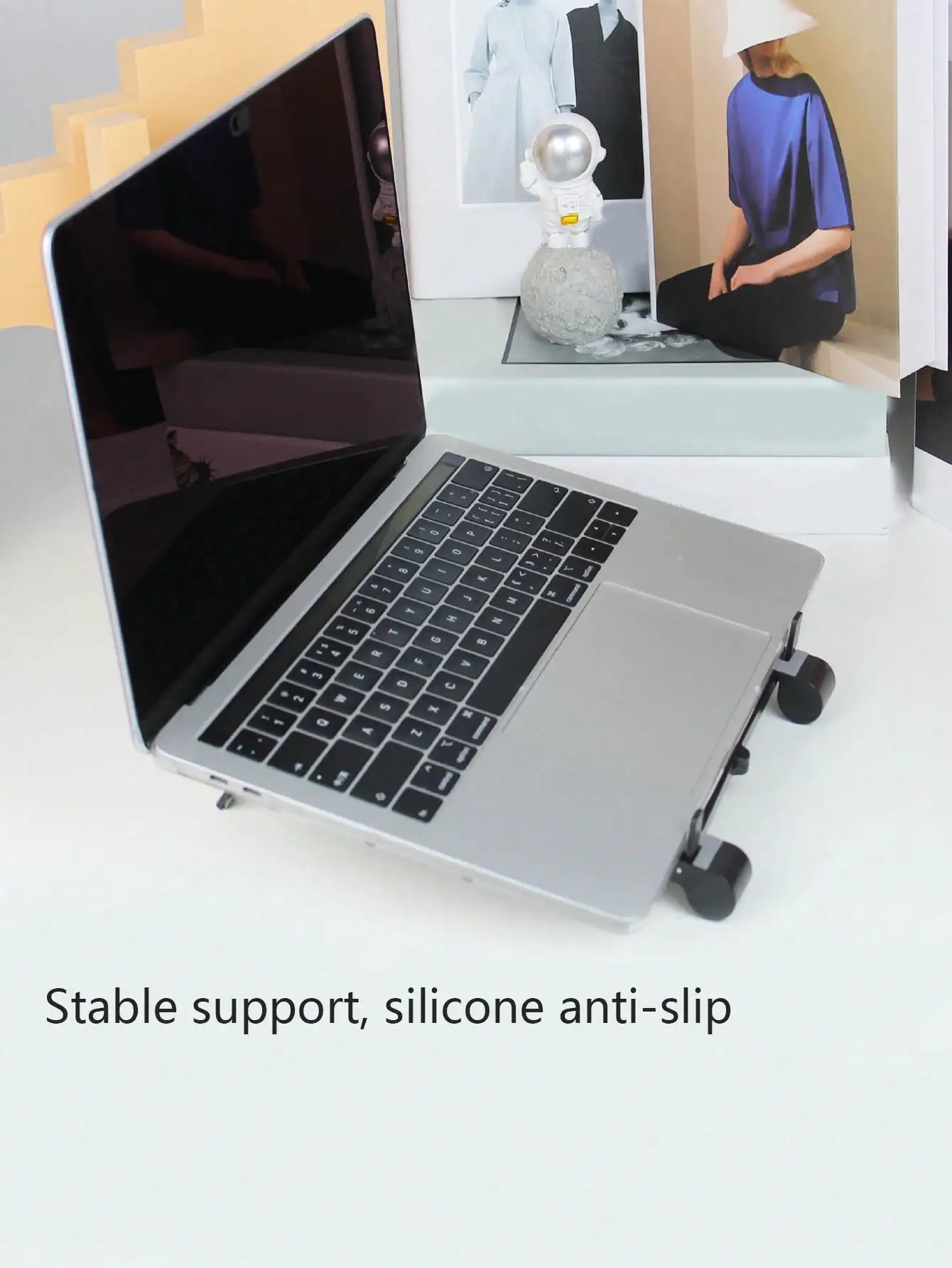 Soporte portátil para laptop – Apto para gatos y perros pequeños - imagen 2