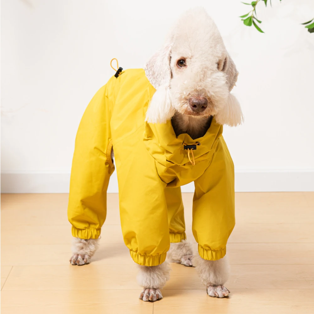 Chubasquero impermeable para perros – Ligero con capucha y cremallera