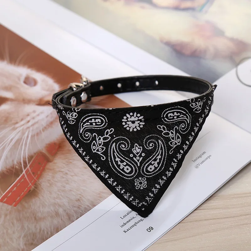 Collar de perro de gato de PU con bufanda para perros pequeños y medianos Chihuahua Corgi cachorro collares ajustables suministros para mascotas accesorios para perros - imagen 3