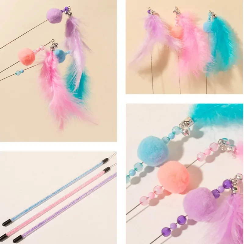 Juguetes alambre acero gatos palos plumas - Detalle de las plumas y campana