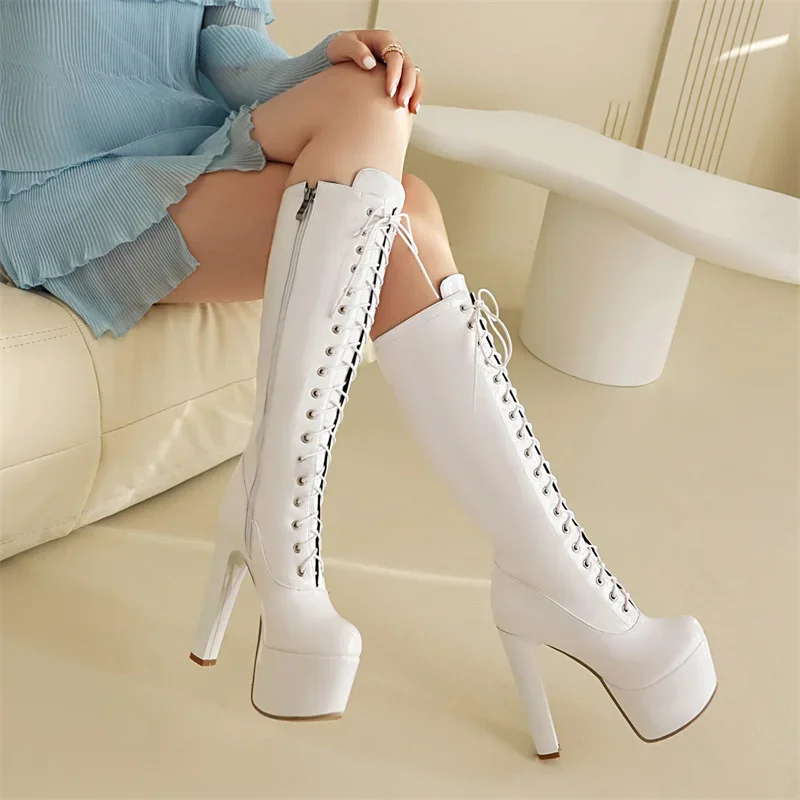Botas hasta la rodilla rojas para mujer, plataforma Sexy de lujo, tacones blancos y negros, botas altas de invierno para mujer, zapatos de baile para fiesta, talla grande 45 - imagen 4