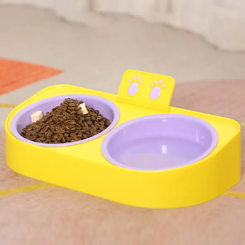 Comedero y bebedero 2 en 1 para perros y gatos – Antideslizante y seguro