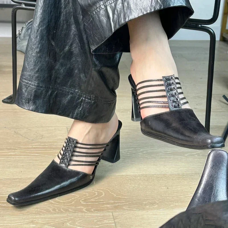 Roma tacones extraños zapatos de mujer Sexy puntiagudos negro moda Slingback Retro señoras sandalias Cool Girl