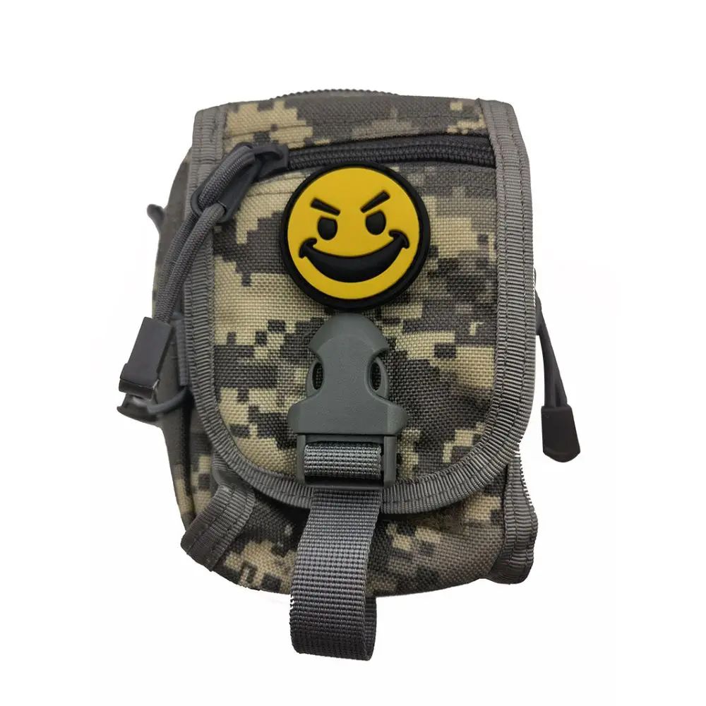 Parche de PVC 3D con sonrisa malvada, insignia de brazalete, calcomanía adhesiva, apliques decorativos, parches de goma tácticos sonrientes - imagen 5