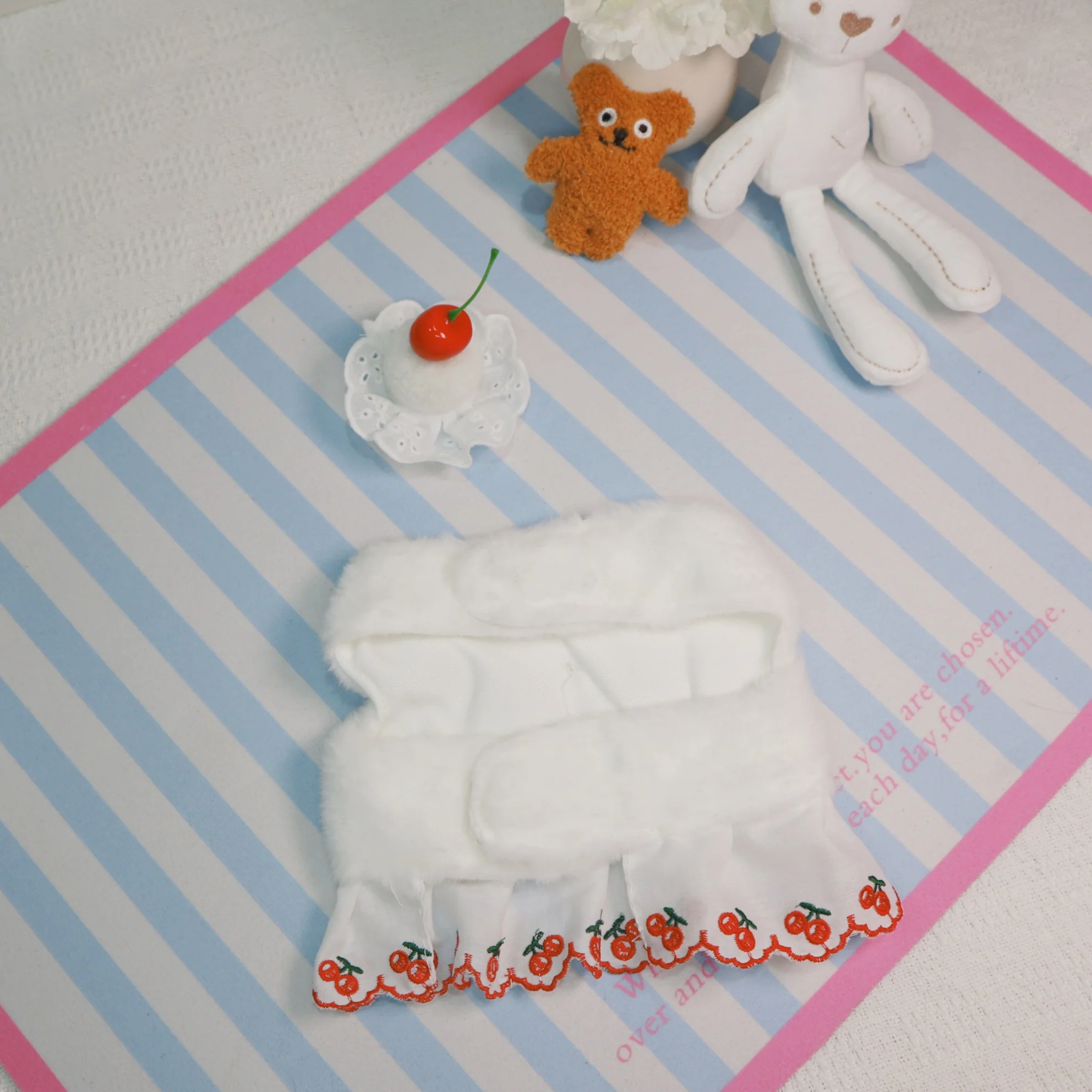 Pet Autumn and Winter Plush Vest Cute Cherry Cake Headpiece Lace Vest Teddy Jacket Puppy Clothes Dog Clothes for Small Dogs - imagen 4