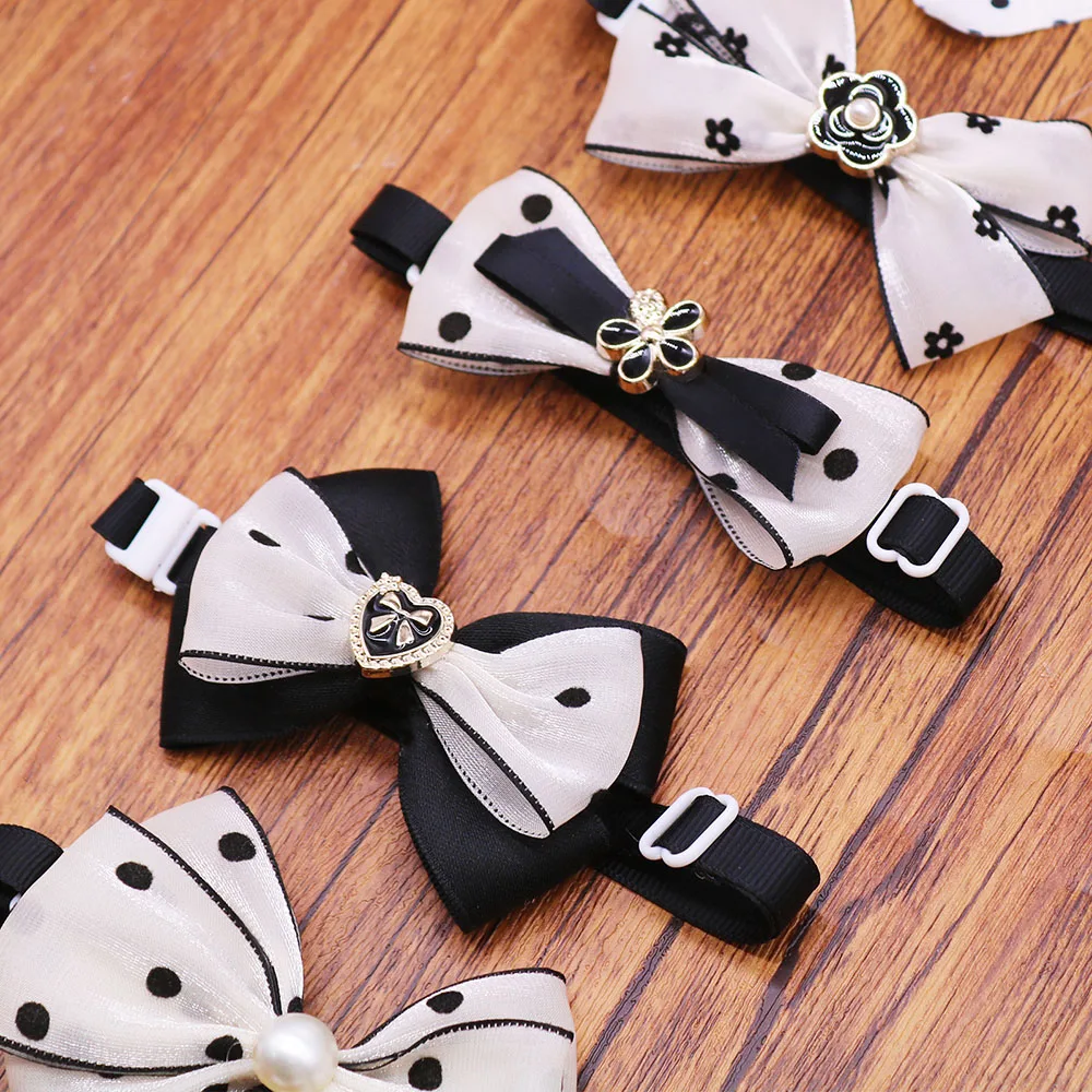 Pajarita ajustable negra y blanca para perro – estilo lujo elegante - imagen 3