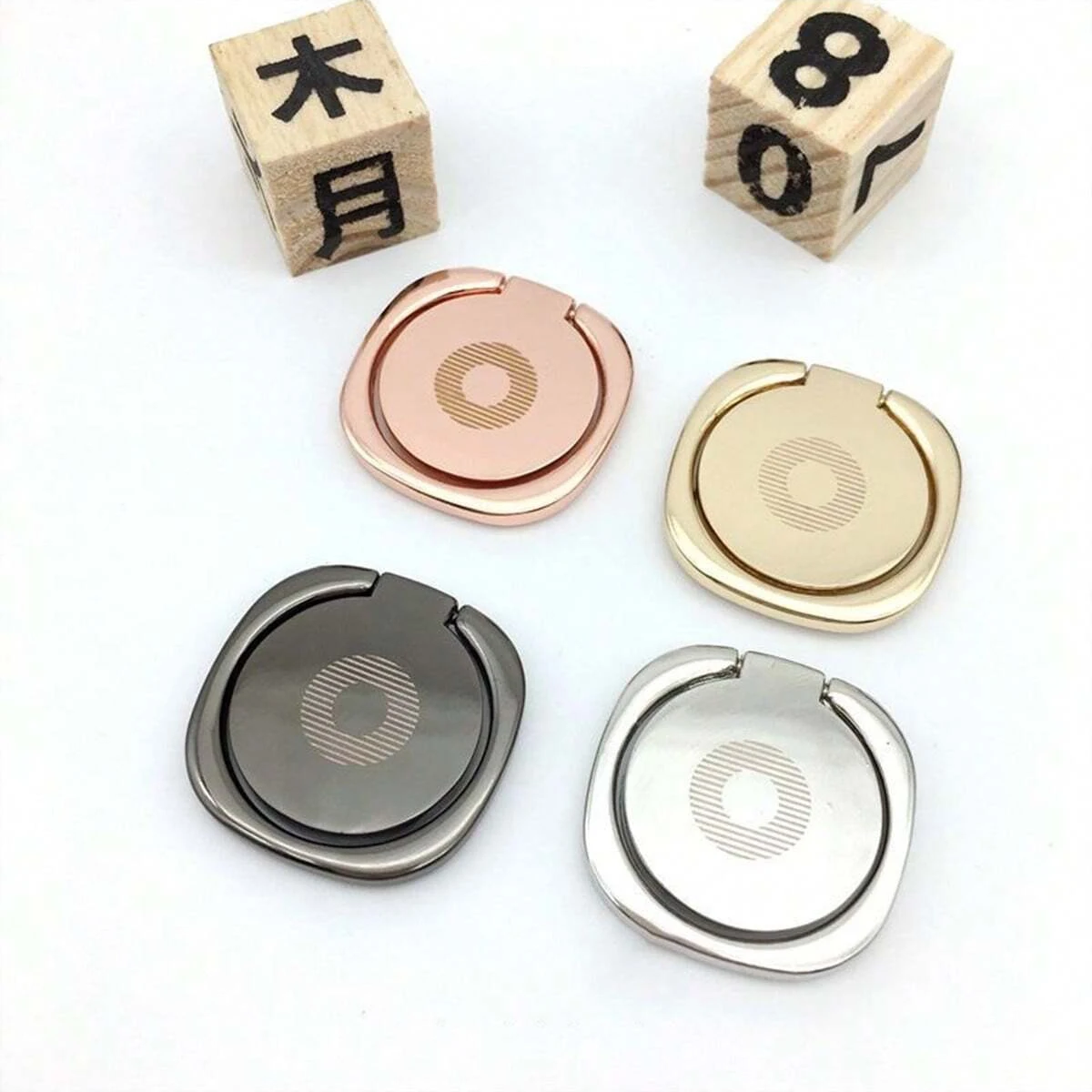 360 ° Soporte de anillo magnético giratorio para teléfono, soporte de agarre para dedo plegable de aleación de Zinc para coche y escritorio, soporte Universal para perezosos, 1 ud.