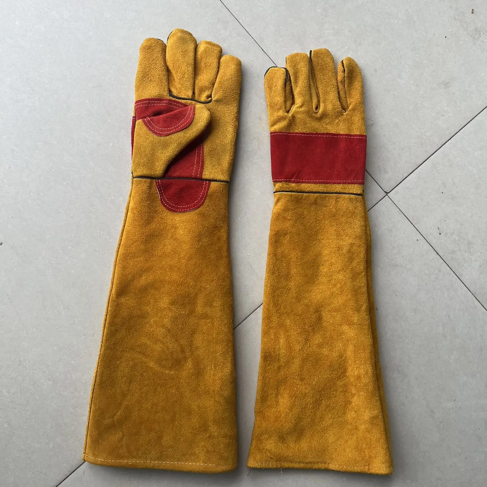 Guantes de soldadura antimordeduras para mascotas, antimordeduras, antiarañazos, aislamiento térmico para manos de perro, guantes de soldadura de 60CM, productos resistentes al desgaste para mascotas - imagen 4