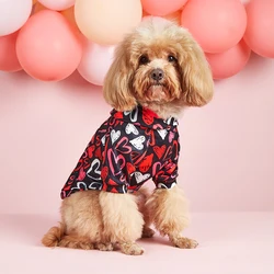 Ropa para perros y gatos San Valentín con diseño de corazón brillante