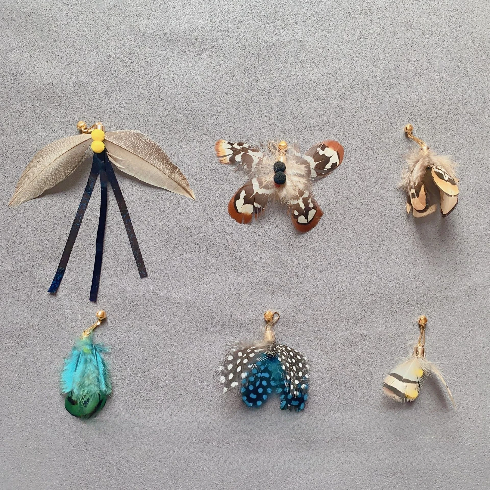 2 pçs/3 pçs mix simulado inseto acessórios gato teaser vara pena substituição cabeça interativa gatinho brinquedo para animais de estimação - imagen 2