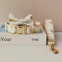 Collar de terciopelo blanco personalizado para perros