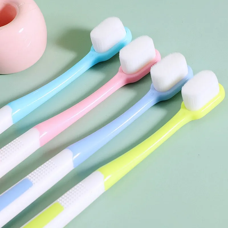 Cepillo de dientes para perro cabeza pequeña cerdas suaves densas