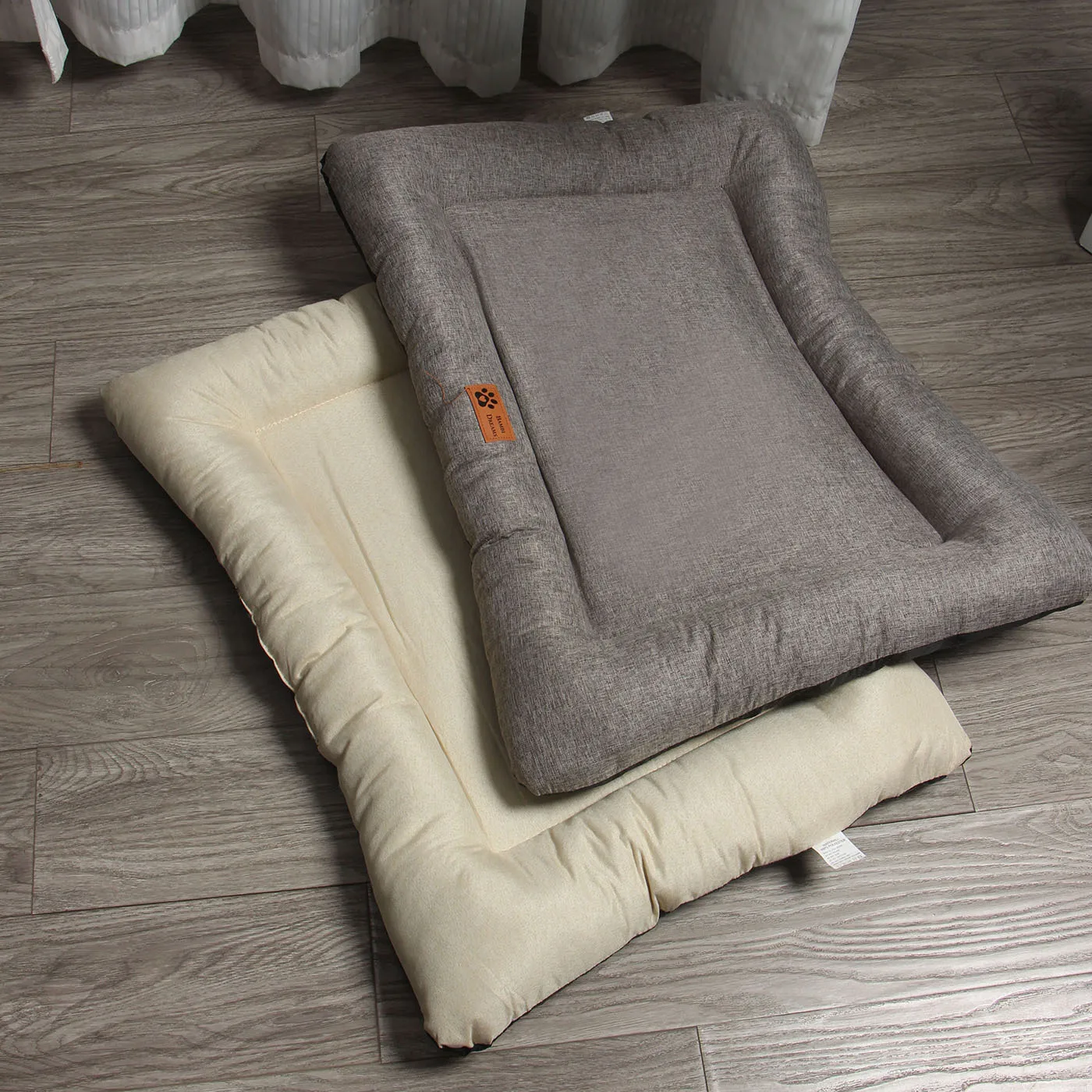 Cama cuadrada transpirable para perros y gatos – Algodón y lino suave - imagen 5