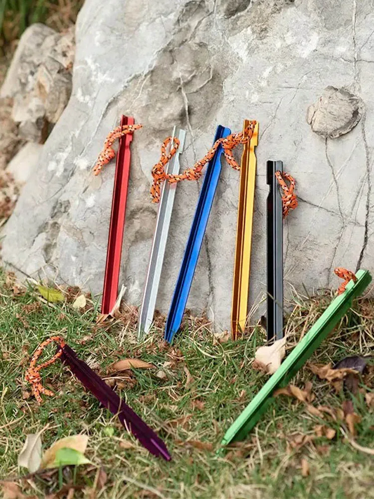 10 unids/set de clavijas de tienda ultraligeras de aleación de aluminio de 18cm para acampar al aire libre, estacas de tienda reforzadas con bolsa de almacenamiento de cuerda de viento - imagen 3