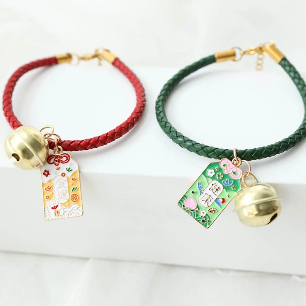 Collar japonés de cuero con campana para gatos y perros pequeños - imagen 3