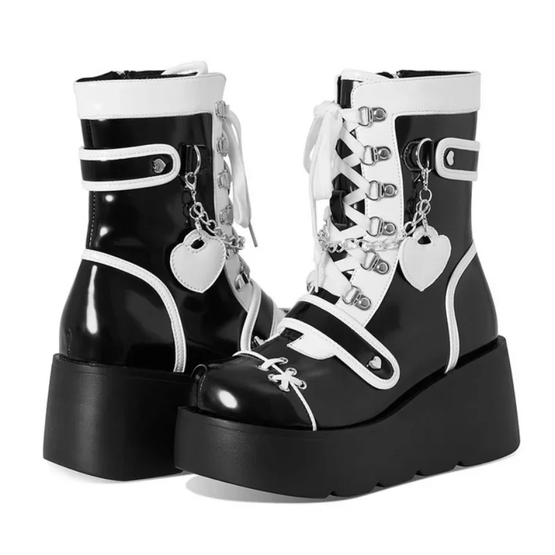 Zapatos de mujer estilo Rock de Metal, botas cortas de suela gruesa, decoración de Metal cruzada en forma de corazón, estilo Punk gótico, otoño - imagen 2