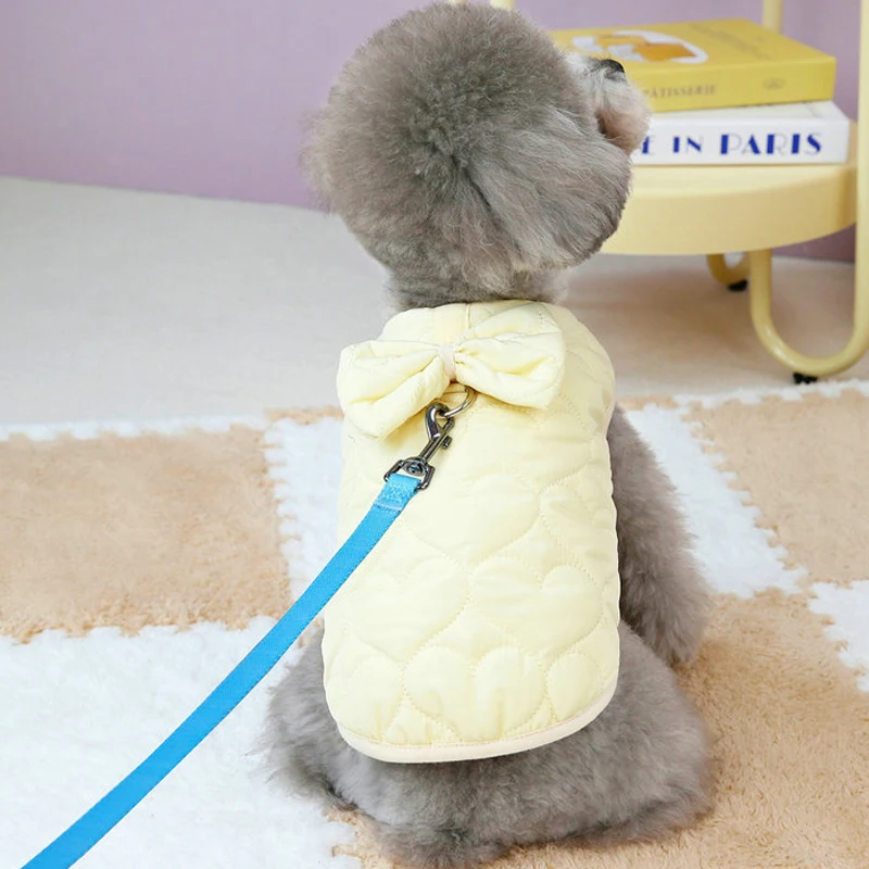 Abrigo con pajarita para perro, chaqueta con relleno de algodón para mascotas, chaleco sin mangas para cachorros, chaqueta para perros pequeños, ropa para perros maltés Chiwawa - imagen 4