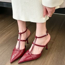 Zapatos de tacón fino para mujer – Elegantes y cómodos