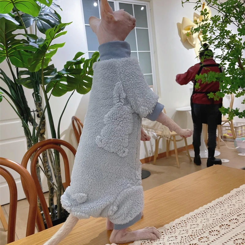 Suéter de cuello alto elegante y cálido del gato Sphynx Ropa de gato sin pelo Abrigo de invierno suave Mono de vellón dulce engrosante para gatitos - imagen 2