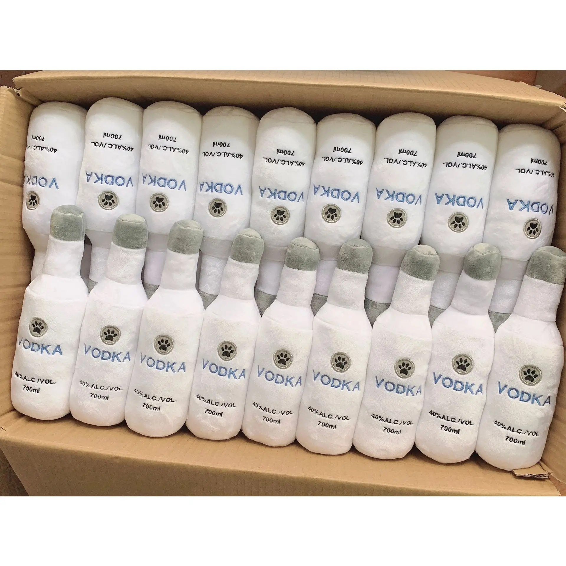 Juguete de peluche para perros, juguetes de peluche bonitos y geniales para perros, botellas de Vodka de peluche, juguetes chirriantes y sonido para mascotas, juguetes chirriantes de lana - imagen 5